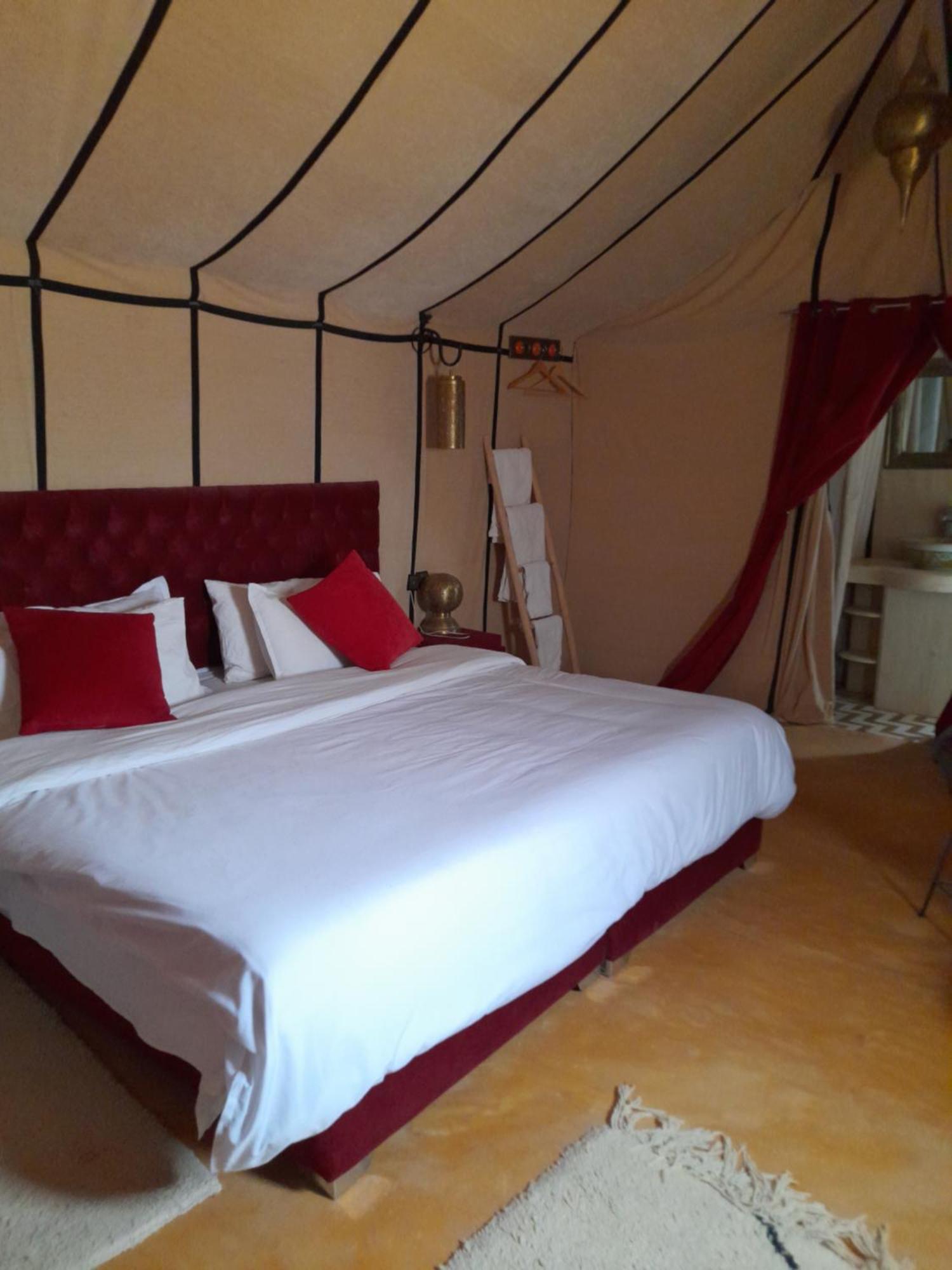 Tourza Desert Camp "Tents With Heating" Merzouga Zewnętrze zdjęcie