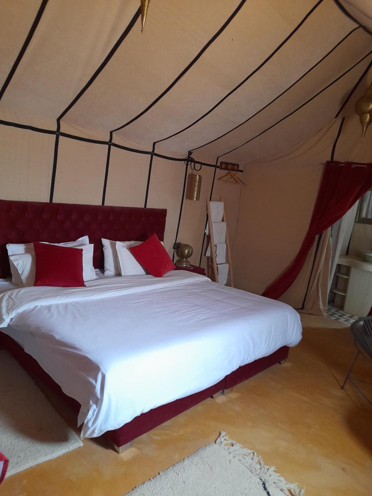 Tourza Desert Camp "Tents With Heating" Merzouga Zewnętrze zdjęcie